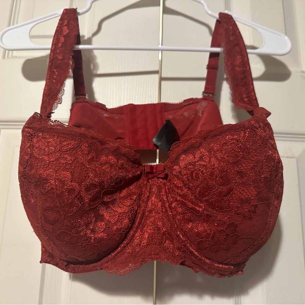 Red Lace Bra 42C